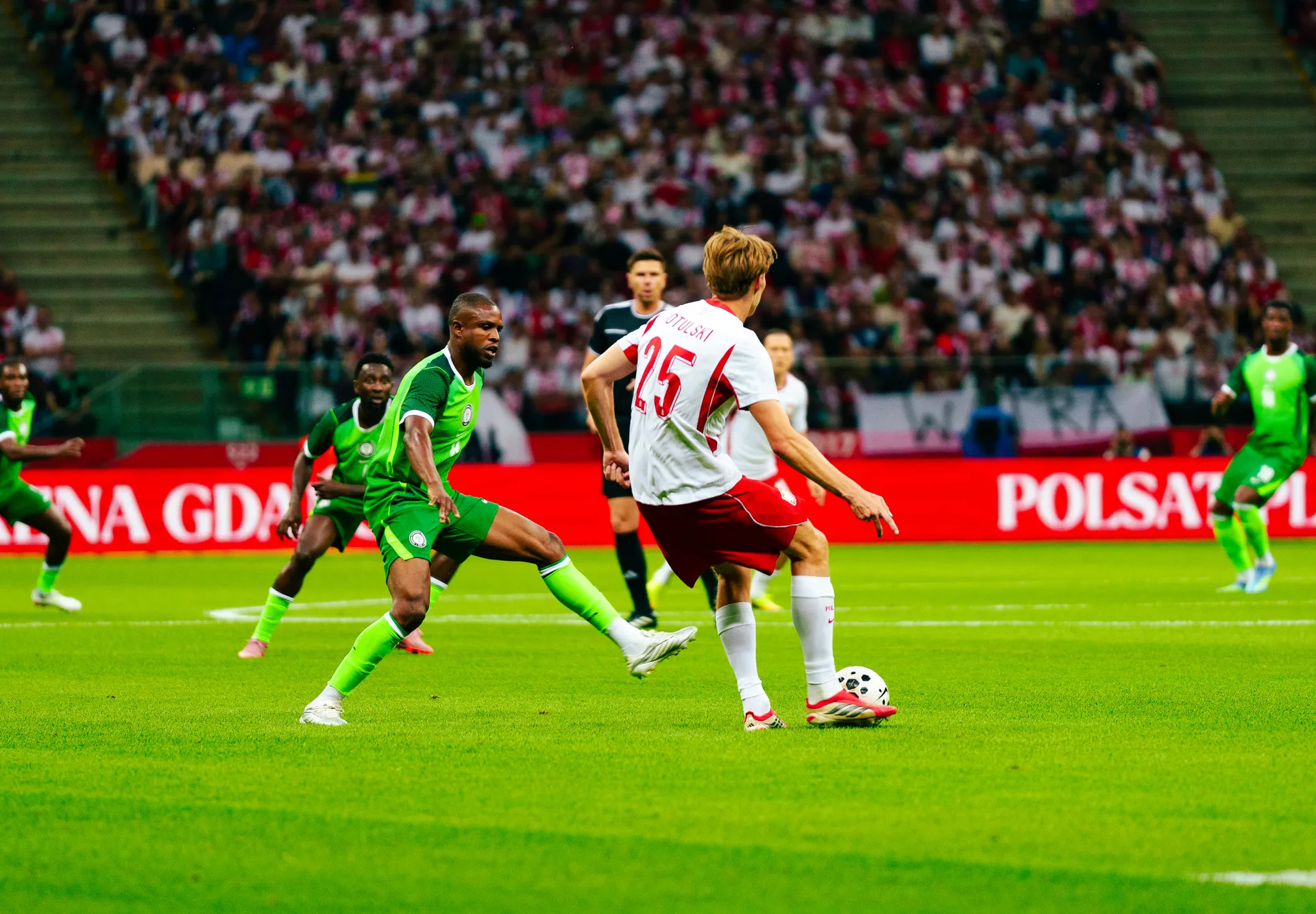 Poland 2-2 Nigeria: Late Wisniewski Strike Rescues Point for Struggling Hosts